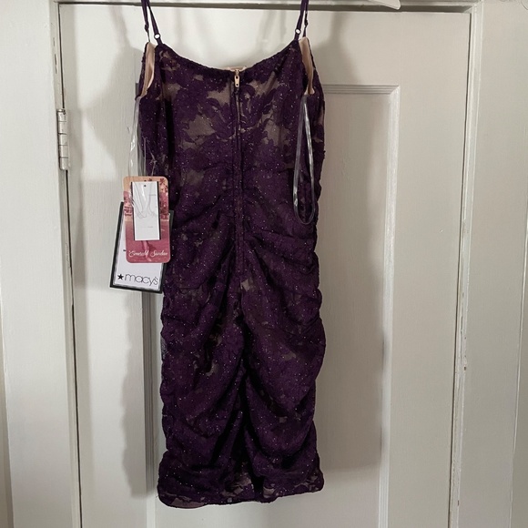 Formal dress - Picture 2 of 2